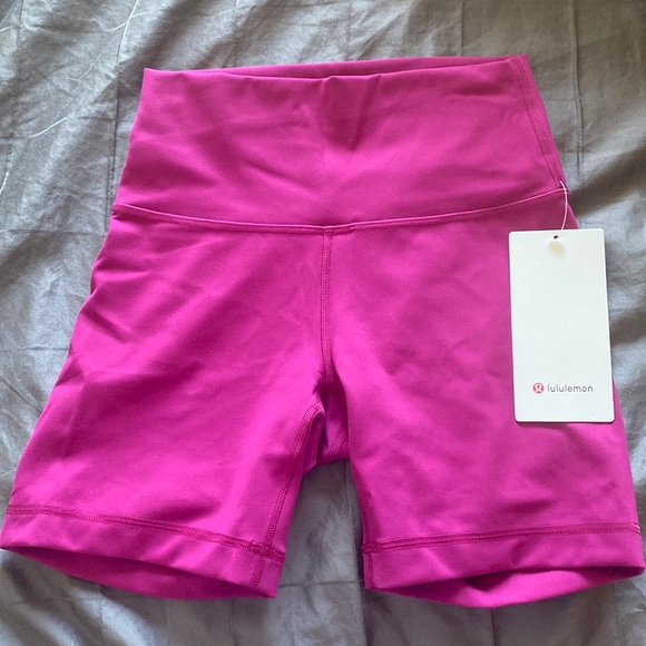 lululemon athletica Pants - NWT lululemon wunder train shorts